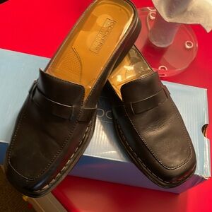 Women’s Dockers Brand new!